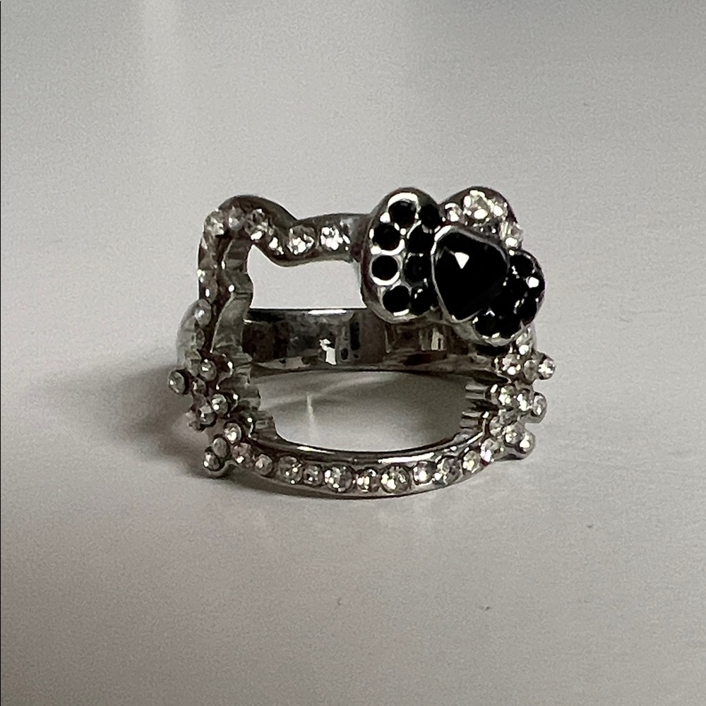 Hello Kitty Ring